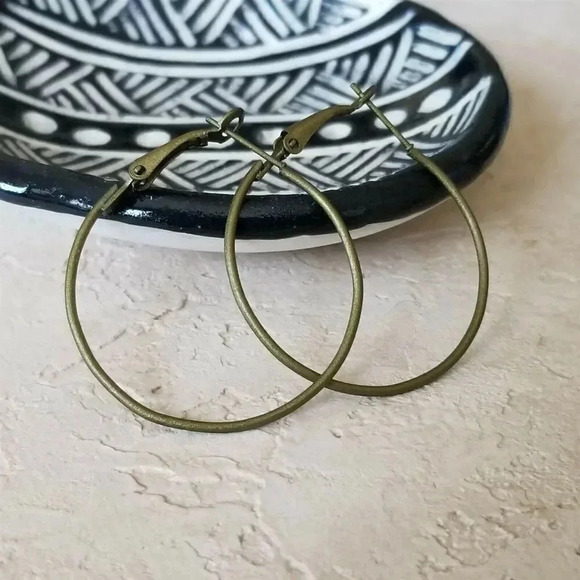Antiqued Brass Steampunk Hoop Earrings 35mm 1.4" Leverback Minimalist Bronze - Picture 1 of 3